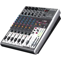 Behringer XENYX 1204USB keverő XENYX mikrofon előerősítővel 12 bemenet 2-Bus