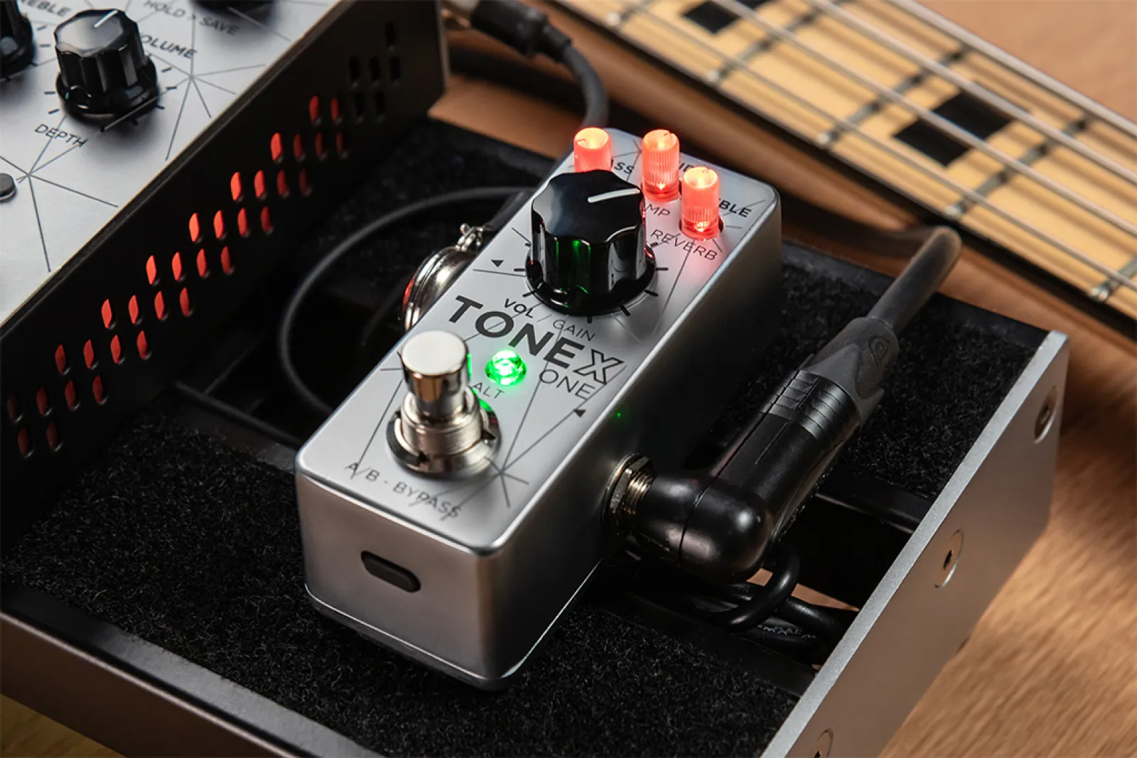 IK Multimedia TONEX Pedal - Bass Edition
