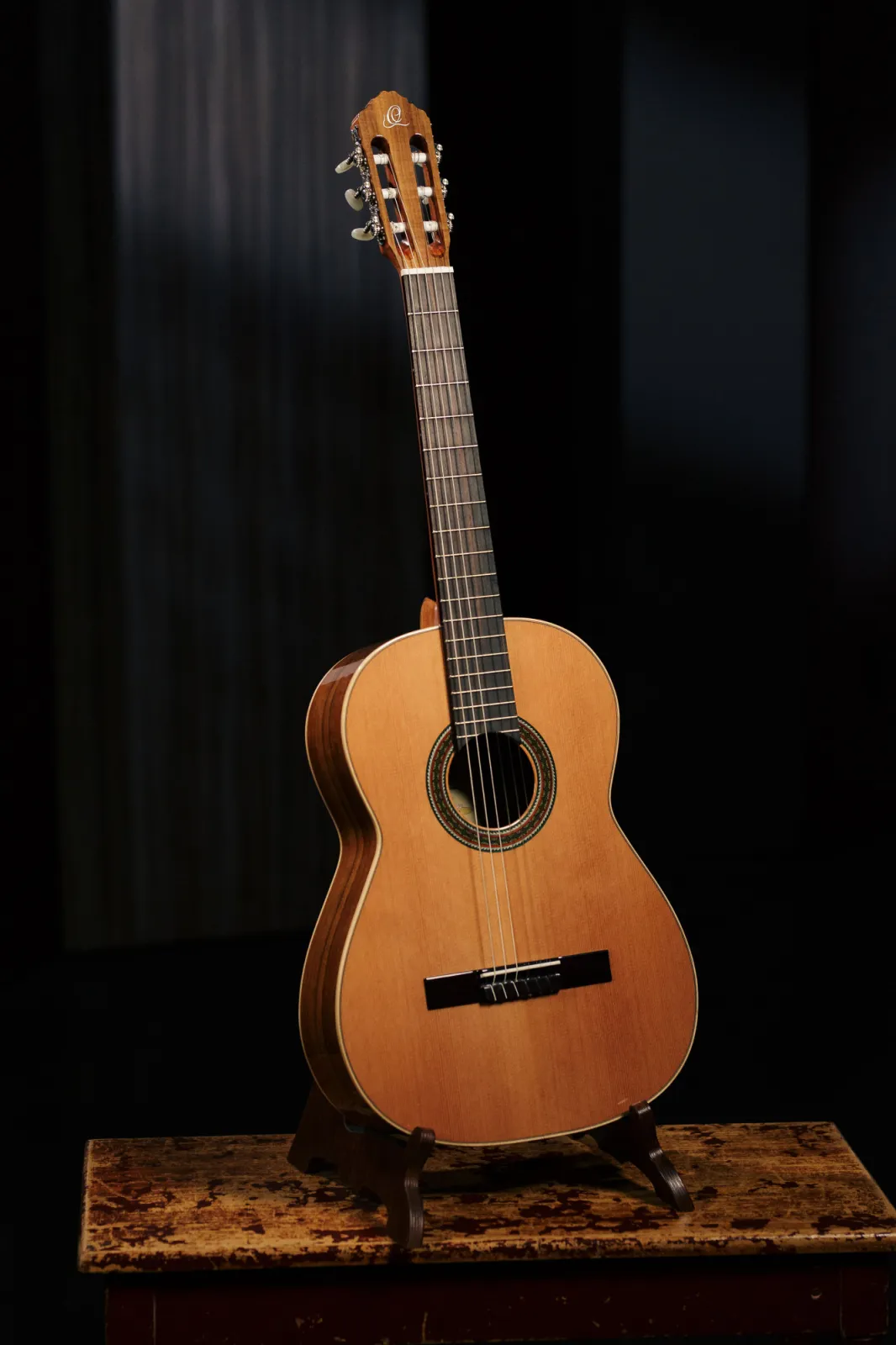 Ortega R220 klasszikus gitár 4/4